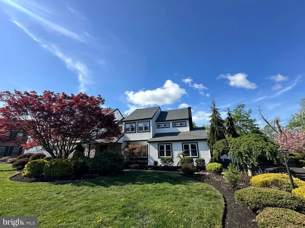 1601 Clark Dr, Yardley, PA 19067