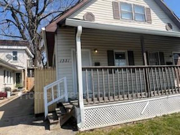 3rd image of 1331 Saint Paul St