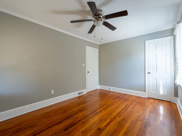 2914 Georgia Ave — Photo 13