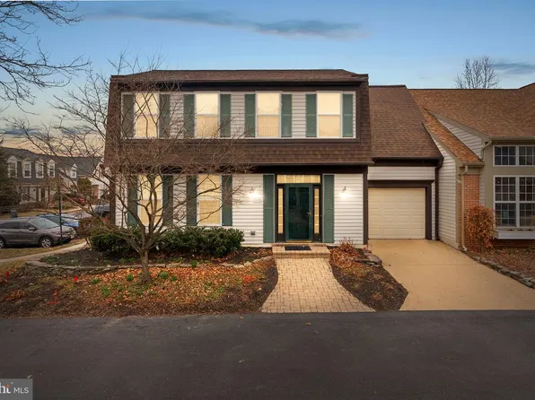 20525 Lansing Ter, Ashburn, VA 20147