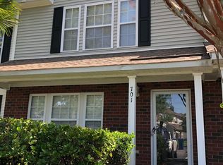 701 Elm Hall Cir, Summerville, SC 29483