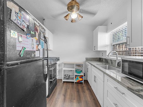 4th image of 12026 SW 210th St