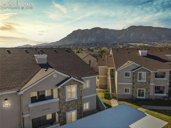 3710 Strawberry Field Grv APT H, Colorado Springs, CO 80906