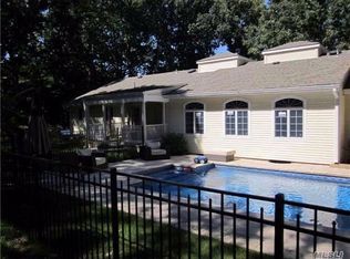 20 Seaside Dr, Port Jefferson, NY 11777