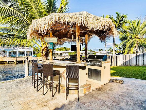 2nd image of 277 Tropic Dr