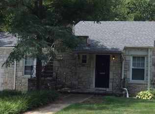 206 Colonial Ct, Little Rock, AR 72205