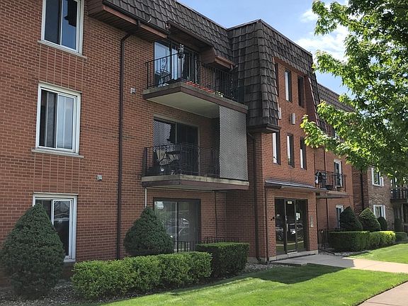 2nd image of 10841 S Keating Ave APT 2NE
