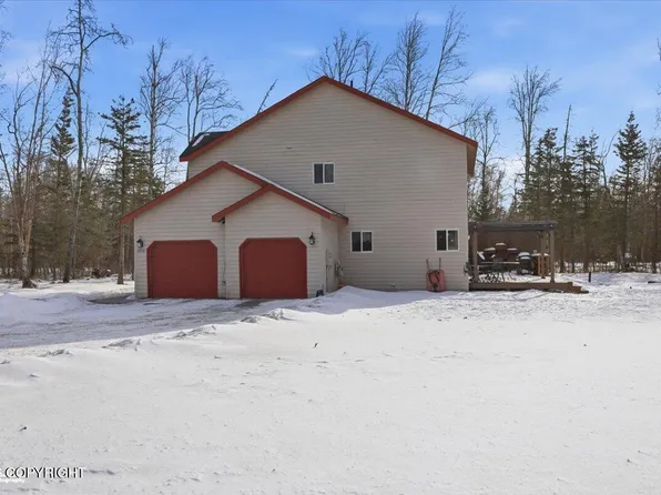 2918 N Woodfield Dr, Wasilla, AK 99654