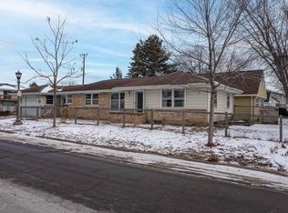 1658 Grotto St N, Saint Paul, MN 55117