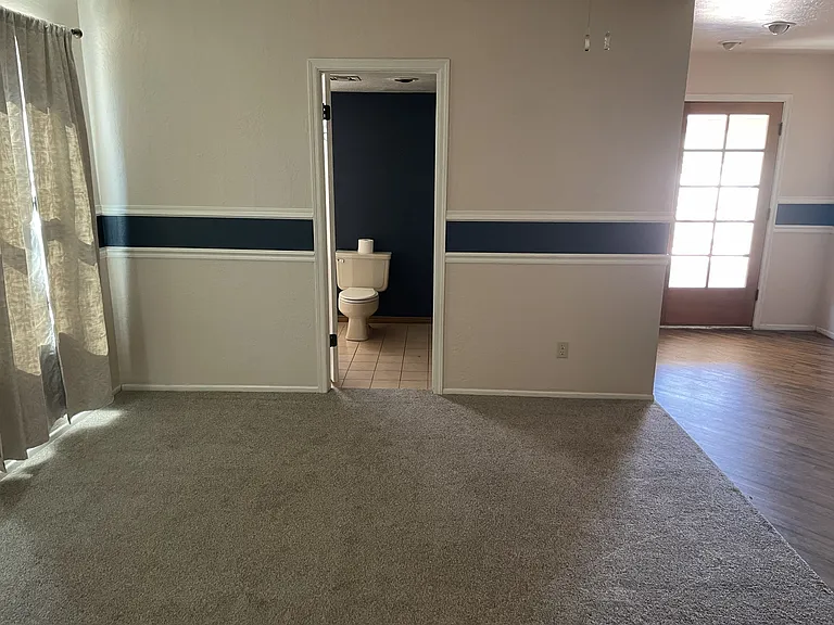 908 E Mesquite Ave — Photo 10