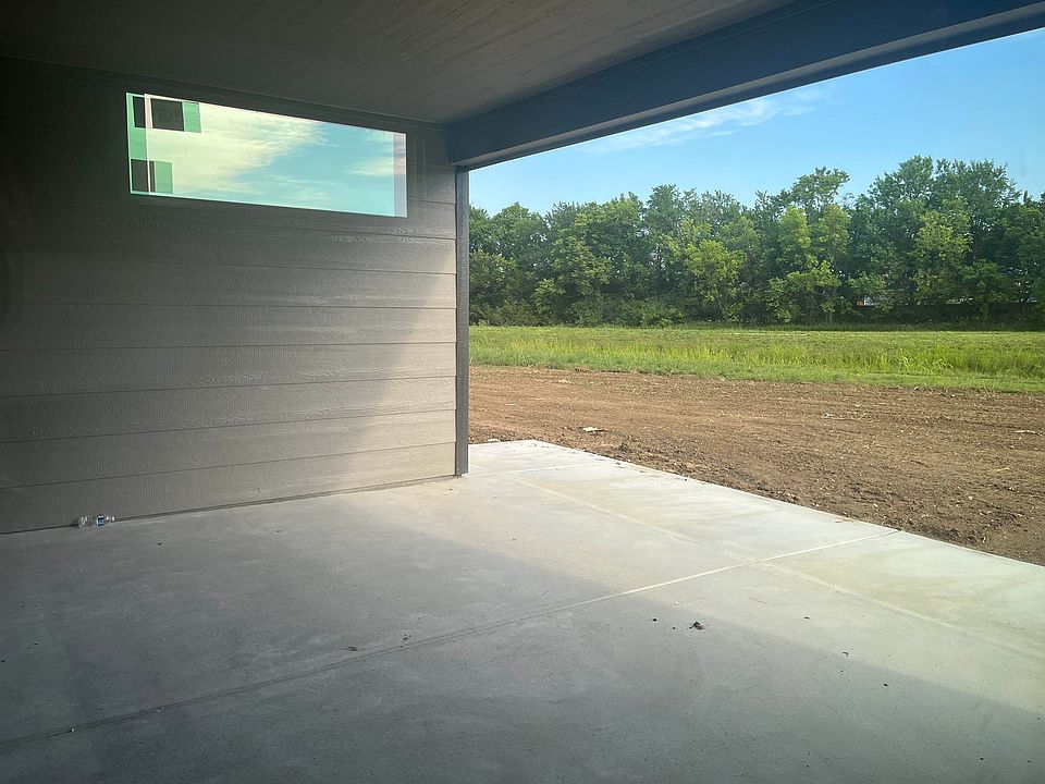 2nd image of 10019 E Annabelle Cir