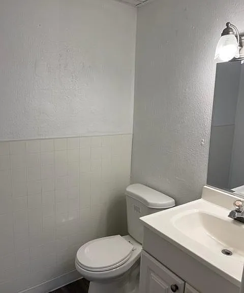 28 S Main St #5 — Photo 8