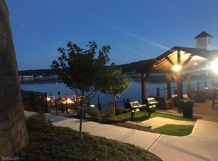 403 Mariners Point, Hopatcong, NJ 07843