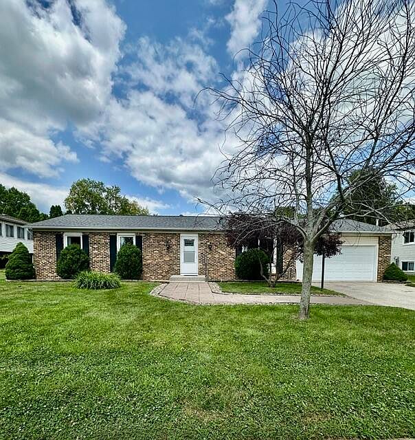 1st image of 610 Fox Point Dr