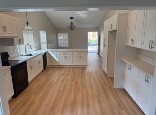 3187 Kilkenny Dr, Riverside, CA 92503