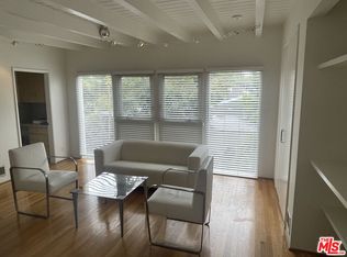 516 1/4 N San Vicente Blvd, West Hollywood, CA 90048