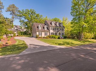 5 Kimberly Dr, Durham, NC 27707