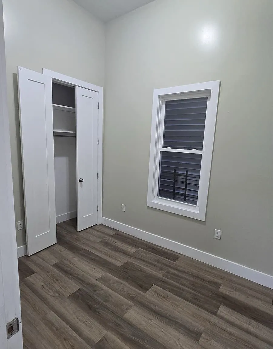 2 bed, 800 sqft, $1,750 — Photo 3