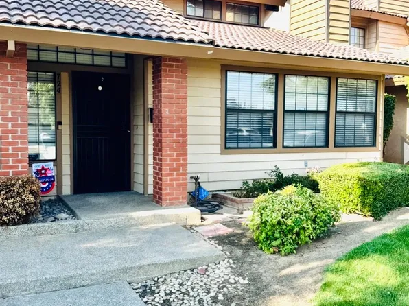 724 E Magill Ave, Fresno, CA 93710