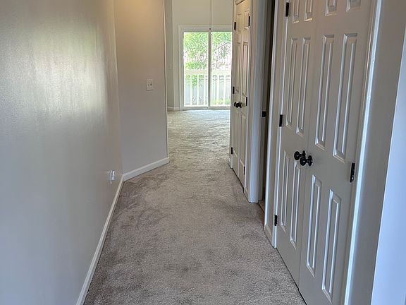 4th image of 1850 Atlantic Dr Unit 226