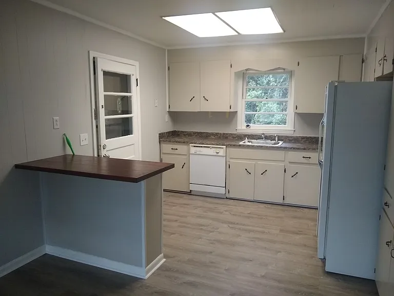404 Sherrod Ave — Photo 5