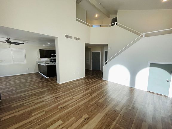 4th image of 8221 Hydra Ln