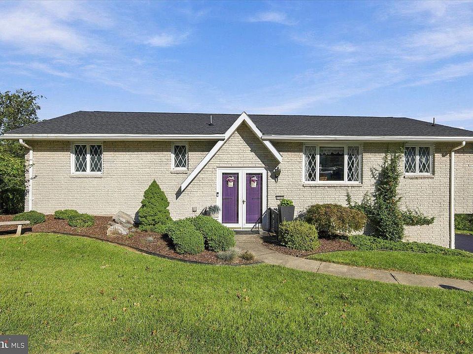 1st image of 7121 Kingstead Dr