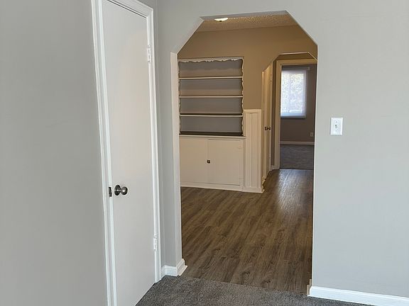 5th image of 700 Maple Dr #1-2-3