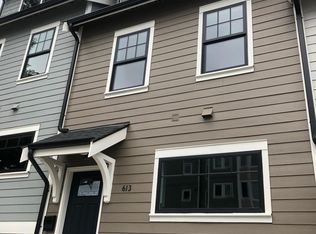 613 S 17th St, Tacoma, WA 98405