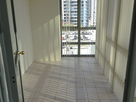 5th image of 950 Cambie St #1906