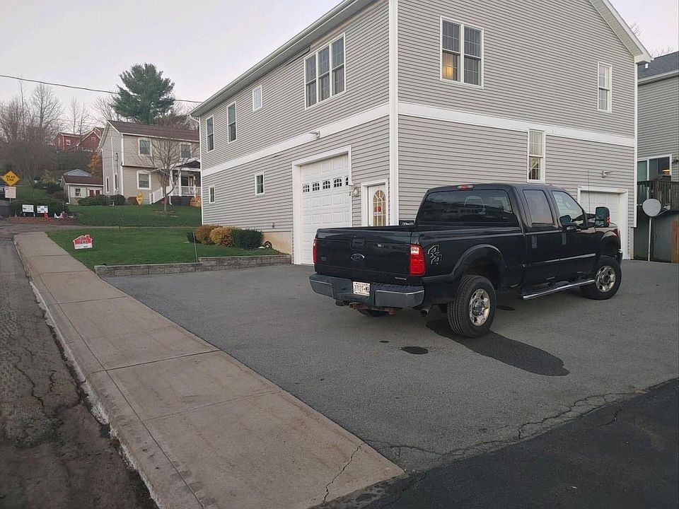 1st image of 2 Philadelphia Ave