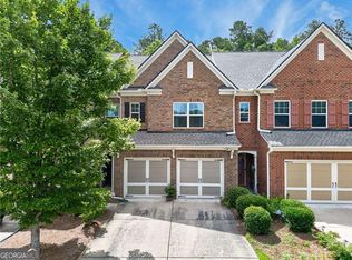 6050 Shiloh Woods Dr, Cumming, GA 30040