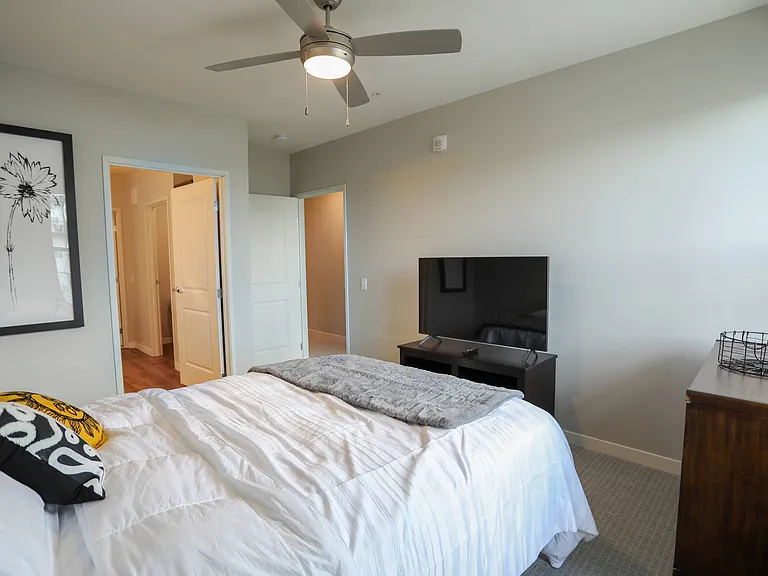 Carrick Apartments and Townhomes — Photo 45