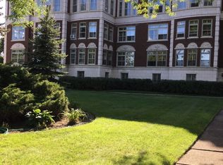 470 Sheridan Rd APT 2, Evanston, IL 60202