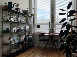 1828 S Leavitt St #2, Chicago, IL 60608