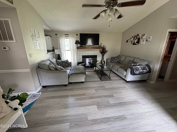 4th image of 2205 Rolling Meadows Drive