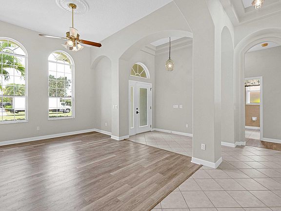 5th image of 5068 SW Orchid Bay Drive