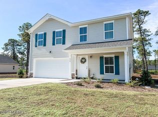 930 Pine Needles Rd, Southport, NC 28461