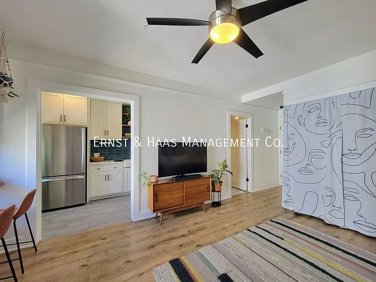 455 E Ocean Blvd #1008 — Photo 12