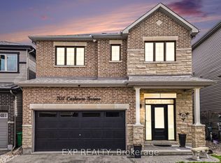 707 Cashmere Ter, Ottawa, ON K2J 6M2
