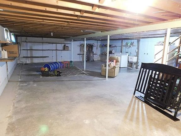5th image of 3312 Vair Ave