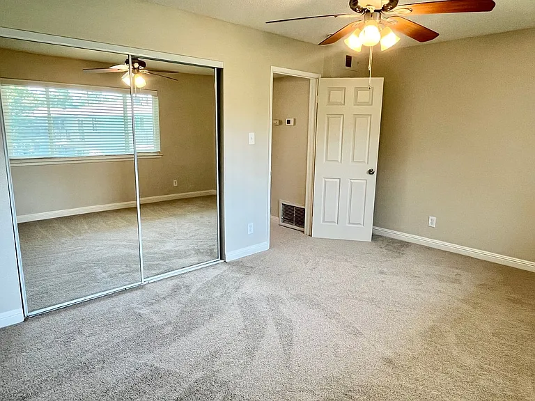 Elegante Apartments ~ Exceptionally Spacious, Unique and a Must See Community! — Photo 6