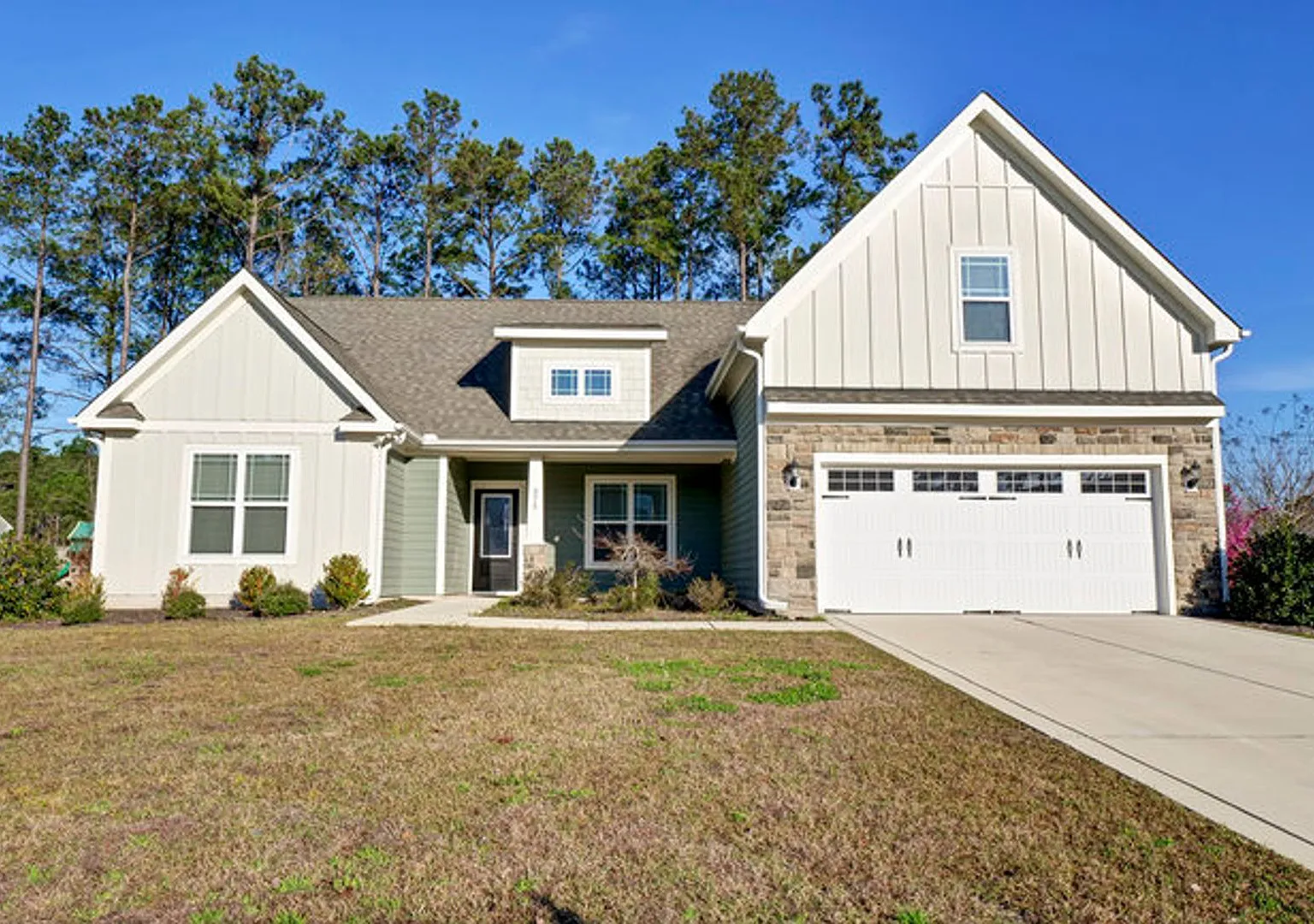 375 W Goldeneye Lane, Sneads Ferry (Mimosa Bay) — Photo 1