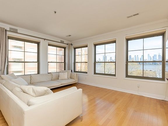 4th image of 24 Avenue At Port Imperial APT 235