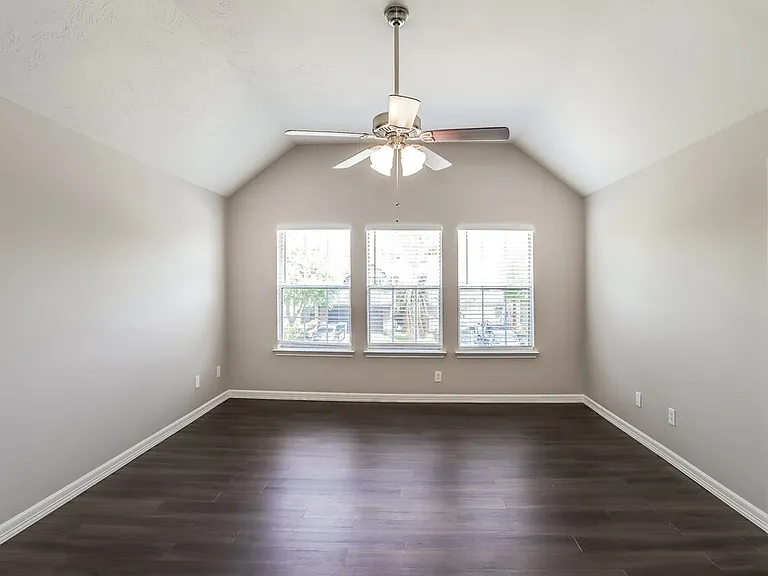8238 Fuqua Gardens Dr — Photo 9