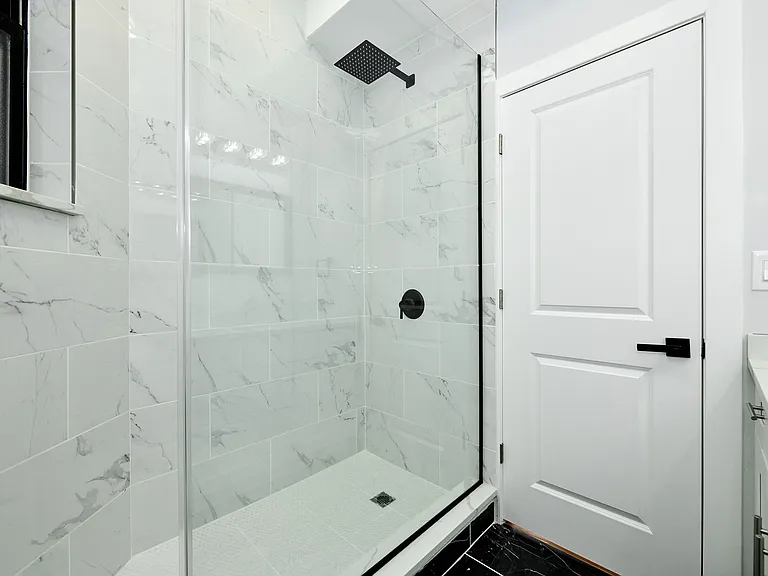 4220 S Calumet Ave #1 — Photo 13