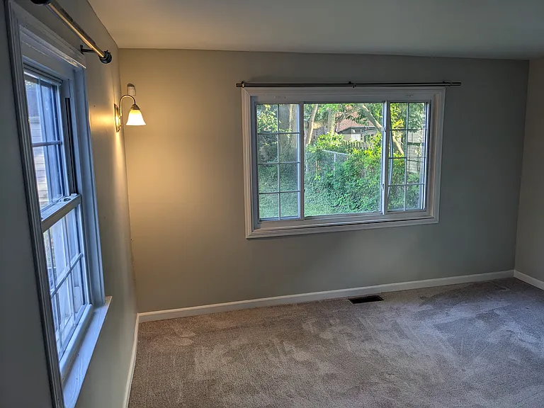 14204 Ashwood Rd — Photo 10