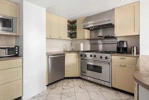 Sold by Douglas Elliman | media 3