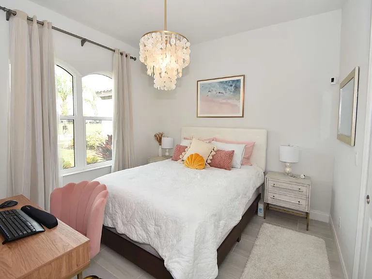 114 Del Palma Dr — Photo 36