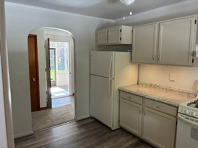2 bed, 960 sqft, $1,800 — Photo 4